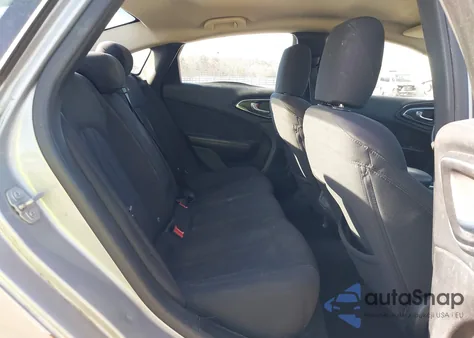 2015 Chrysler 200 Limited z USA, uszkodzony, nr VIN 1C3CCCAB6FN624620